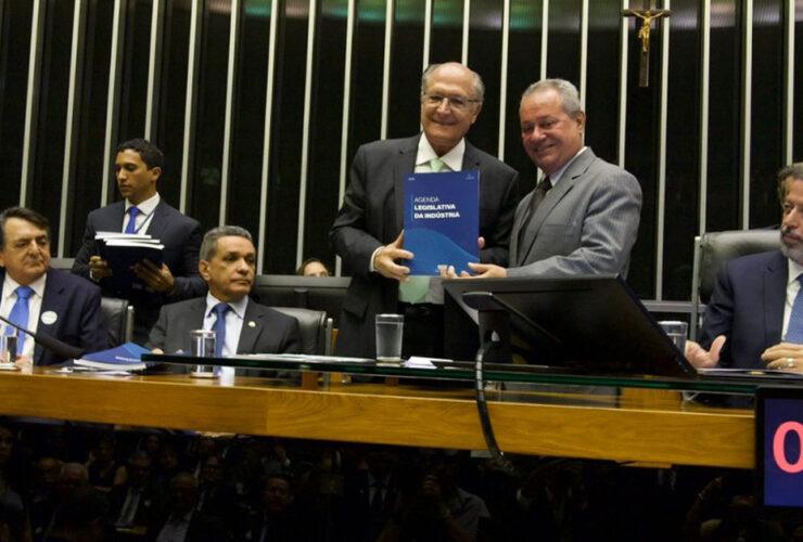 Programação Legislativa e Propostas para o Setor Industrial