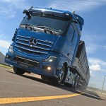 Mercedes-Benz Revela Inovações Imperdíveis em Caminhões na Agrishow 2025: Conheça o Futuro do Agro!