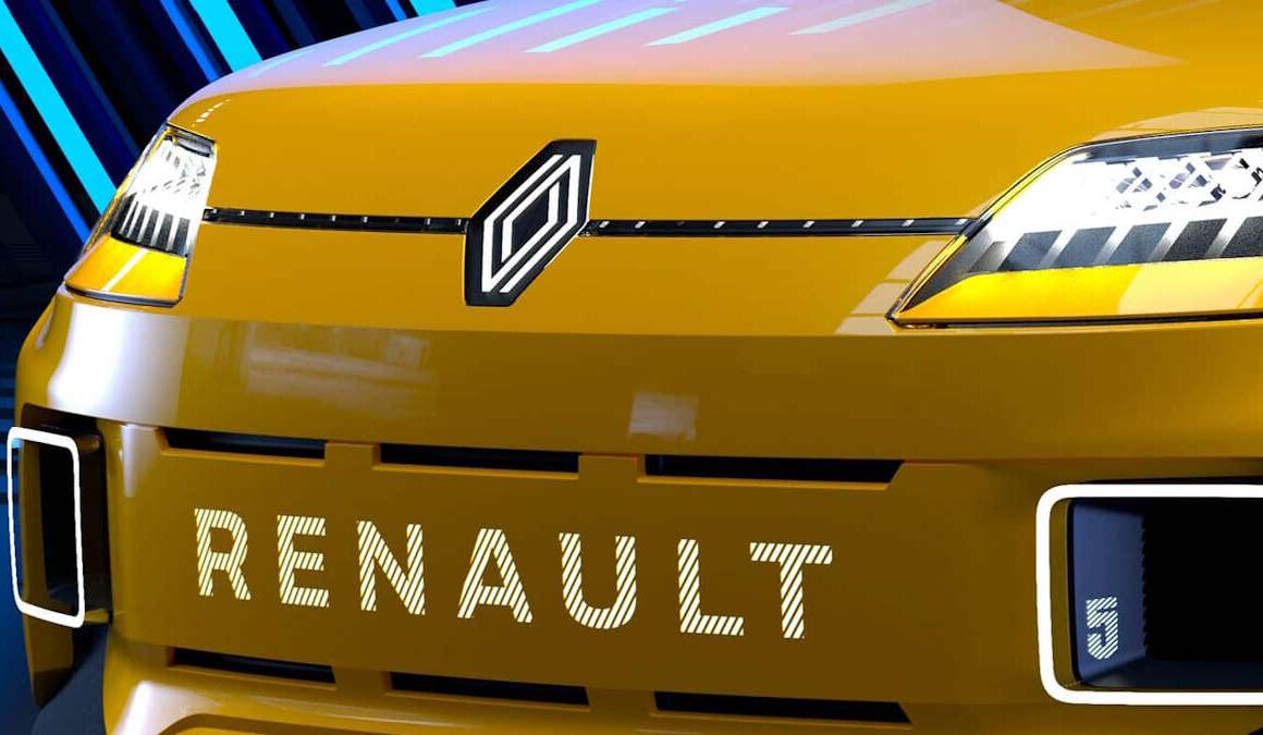 Renault critica Tesla e afirma que veículos da marca não possuem “alma” como os seus automóveis.