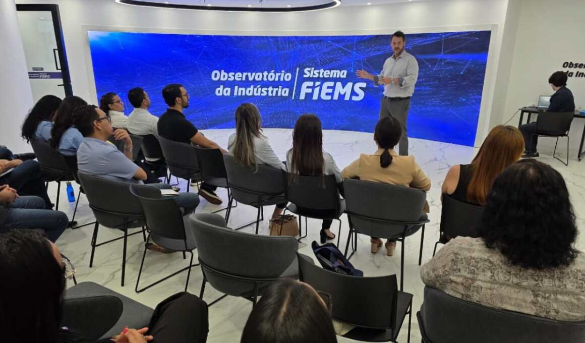 Setor frigorífico de MS se reúne com grupo do governo para discutir melhorias.
