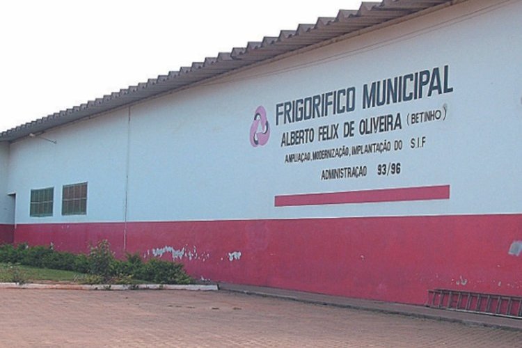 Feam fechou frigorífico municipal de Passos em 2006
