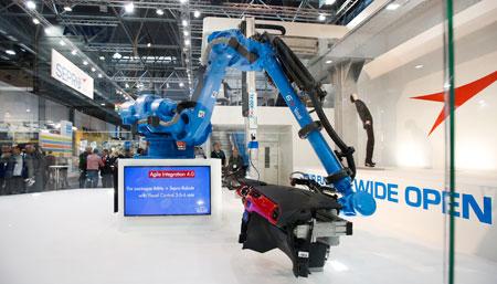 K 2016: Sepro promete um futuro aberto e apresenta novos robôs – grandes e pequenos_6068d633d84c1.jpeg