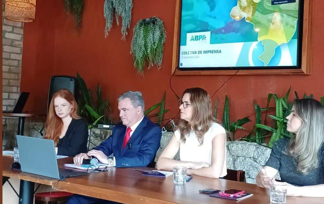 ABPA: Crescimento em Aves, Suínos e Ovos Promete Novas Oportunidades para 2025 ABPA: Crescimento em Aves, Suínos e Ovos Promete Novas Oportunidades para 2025