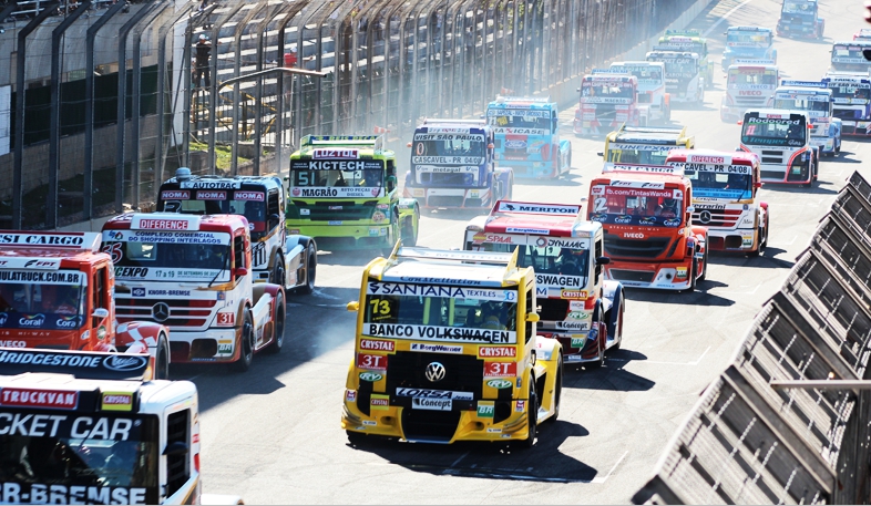 “Adrenalina nas Pistas: 5 Fatos Surpreendentes da Fórmula Truck que Você Precisa Conhecer no Interlagos!”