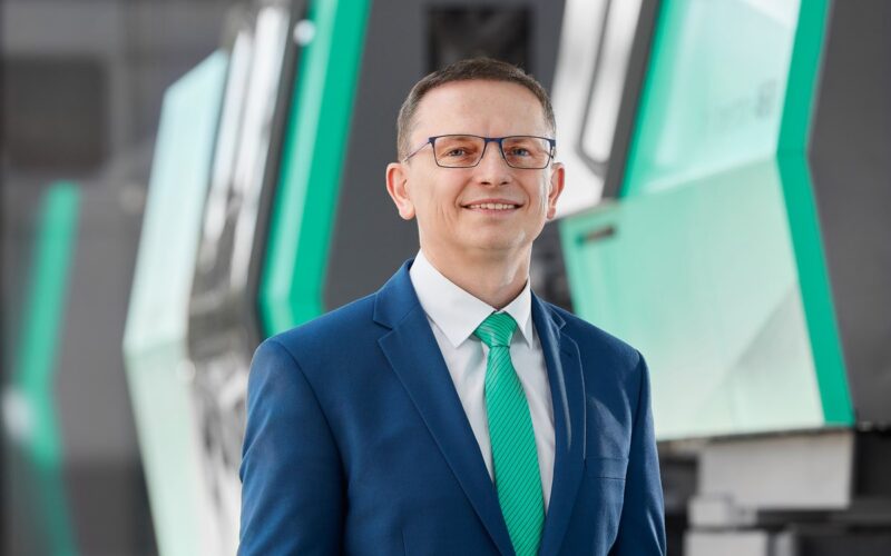 Arburg em Ascensão: O Impacto da Nova Subsidiária na Revolução da Indústria Moldava na Romênia!