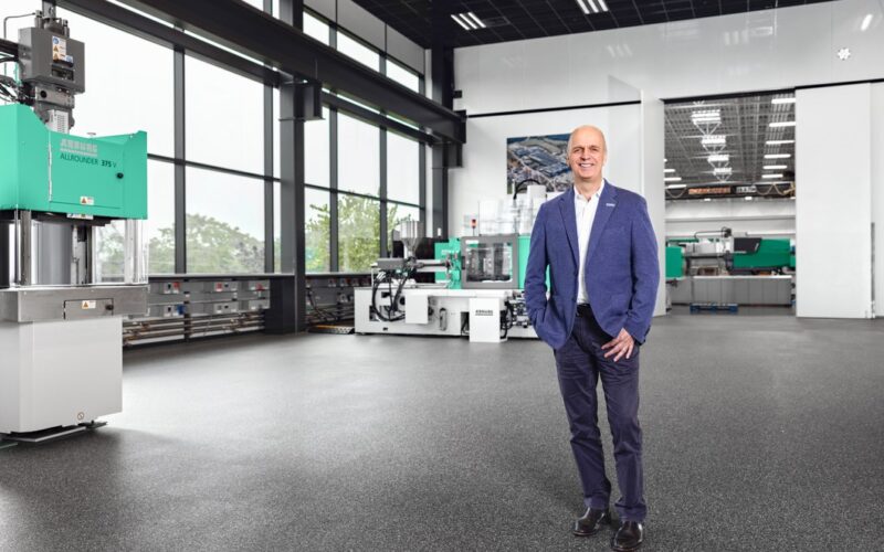 Arburg Revoluciona o Mercado com Lançamento Inédito de Máquina Fora da Alemanha – Veja Todas as Inovações!