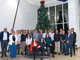 Arburg Revoluciona o Setor com a Formatura de Talentos do Seu Programa Inovador no México!