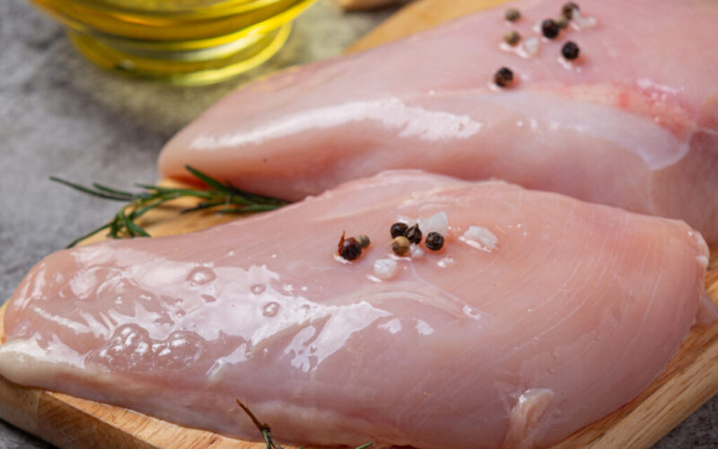 Brasil no Topo: Fevereiro Marca Recorde Surpreendente nas Exportações de Carne de Frango!