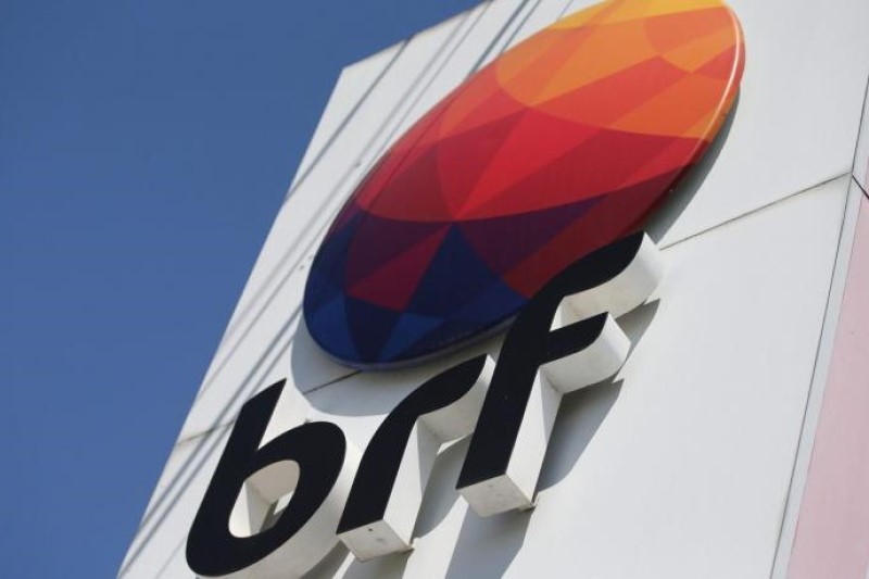 BRF Expande Horizontes: Aquisição de Frigorífico na China Promete Revolucionar o Mercado Alimentar!