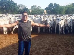 Cantor Leonardo processa frigorífico por uso de nome em ‘picanha do Bolsonaro’ e pede R$ 600 mil de indenização Cantor Leonardo processa frigorífico por uso de nome em ‘picanha do Bolsonaro’ e pede R$ 600 mil de indenização