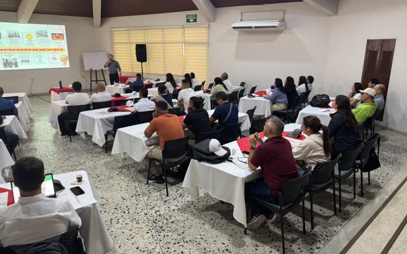 Cobb-Vantress Revoluciona o Setor Avícola na Colômbia com Encontro Técnico Imperdível!