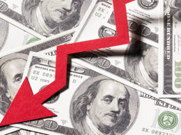 Como a Mudança de Trump nas Tarifas Pode Desvalorizar o Dólar e Impactar Sua Economia: Fique Por Dentro!