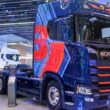 Conheça o Orgulho Sobre Rodas: O Dono do Scania V8 Que Encanta na Fenatran!