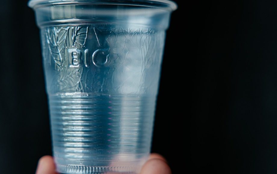 Copaza lança copo 100% reciclável que não gera microplásticos