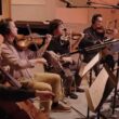 Deixe seu Galaxy S25 dançando: o toque padrão da Samsung agora com vibrações de jazz!