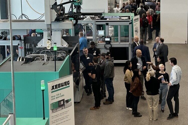 Descubra as Soluções Turnkey da Arburg na Open House: Inovação e Eficiência para Seu Negócio