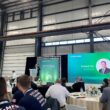 Descubra como a nova instalação da Yizumi em Ohio está transformando o futuro da indústria