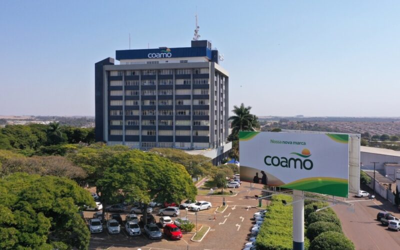 Descubra como o investimento de R$ 1 bilhão da Coamo em Itapoá pode transformar o setor portuário de SC