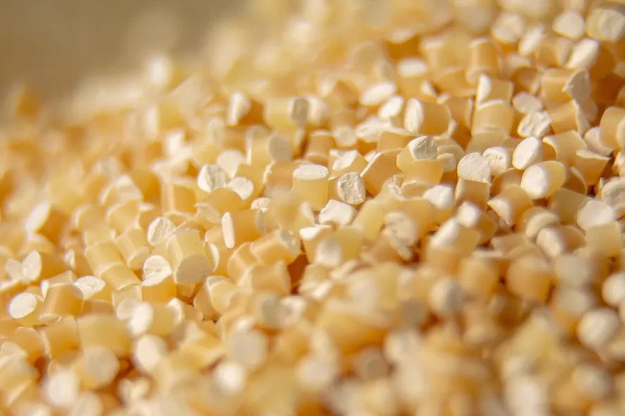 Descubra Como os Bioplásticos Transformam Nosso Consumo e Ajudam a Proteger o Meio Ambiente