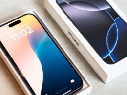 Descubra o que a redução na produção do iPhone 16 revela sobre o futuro da Apple e a demanda do mercado