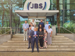 Descubra por que o Compliance da JBS é referência no Agronegócio: ganhador do prêmio máximo de excelência