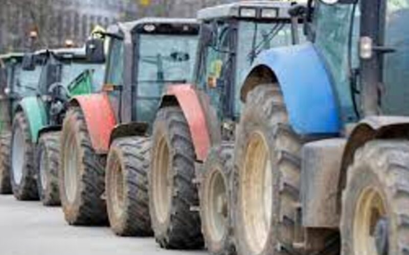 Desvendando os Protestos no Reino Unido: Impostos sobre Herança e seu Impacto na Agricultura Britânica
