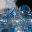 Do Lixo ao Luxo: Como Bactérias e Plástico Podemos Transformar o Mundo e Gerar Combustível Sustentável!