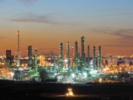 ExxonMobil Revoluciona o Mercado: Ampliação da Produção Vistamaxx e Nova Entrada em Olefinas Lineares!