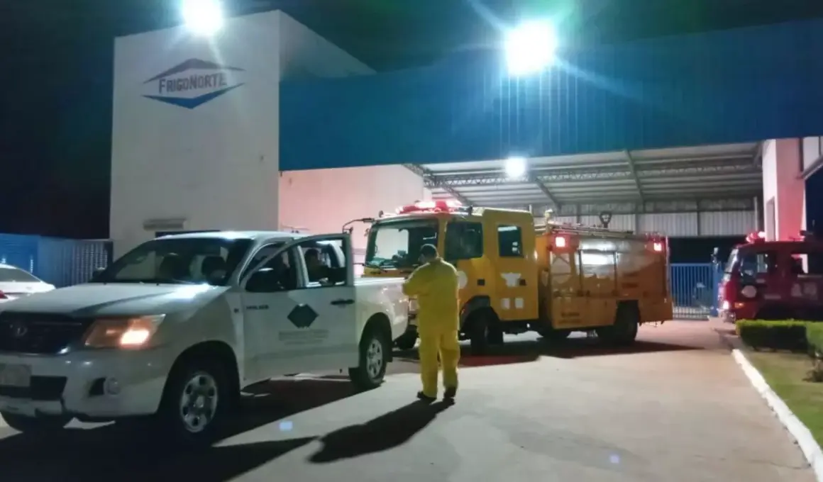 Funcionários passam mal em simulado de frigorífico na fronteira com MS