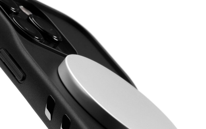 iPhone 16e Sem MagSafe? Veja Como uma Gambiarra Pode Transformar Sua Experiência!