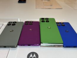 Motorola Edge 60 vs. Edge 50: O que o novo traz que vai transformar sua experiência móvel!