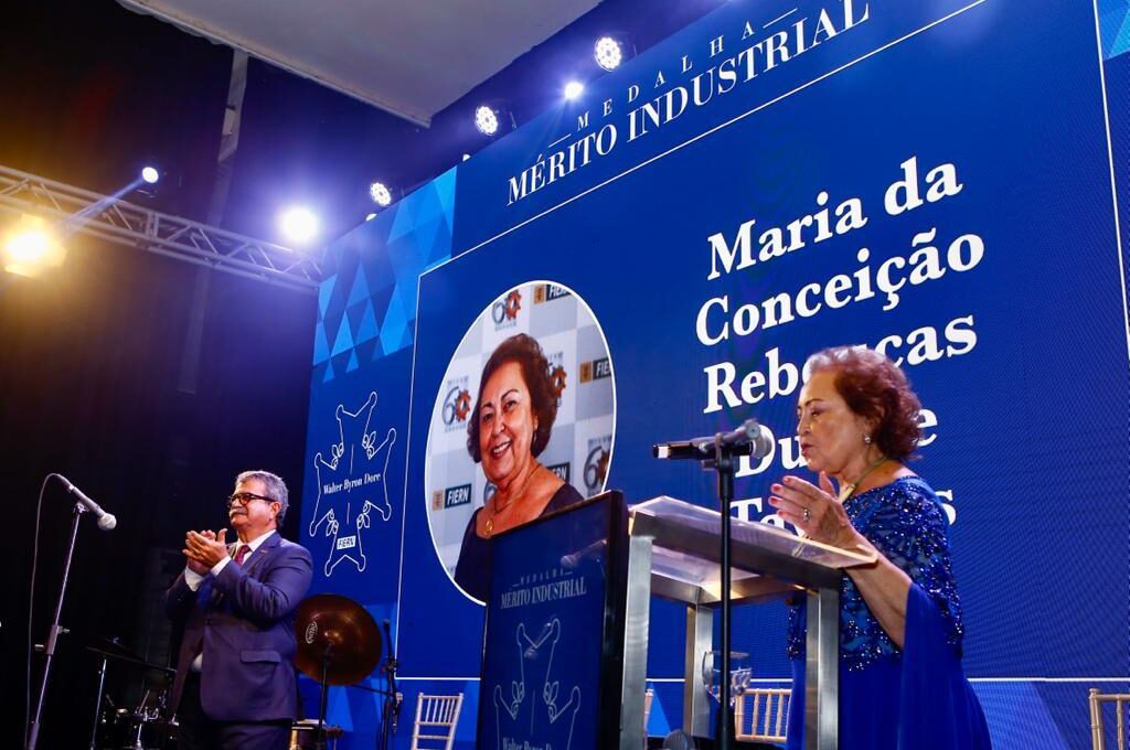Mulheres desafiam barreiras e conquistam espaço no mercado do plástico Mulheres desafiam barreiras e conquistam espaço no mercado do plástico