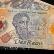 Nota de R$ 10 de plástico completa 25 anos de lançamento no Brasil