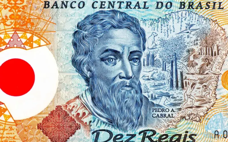 Nota de R$ 10 de plástico faz 25 anos: veja quanto vale para colecionadores