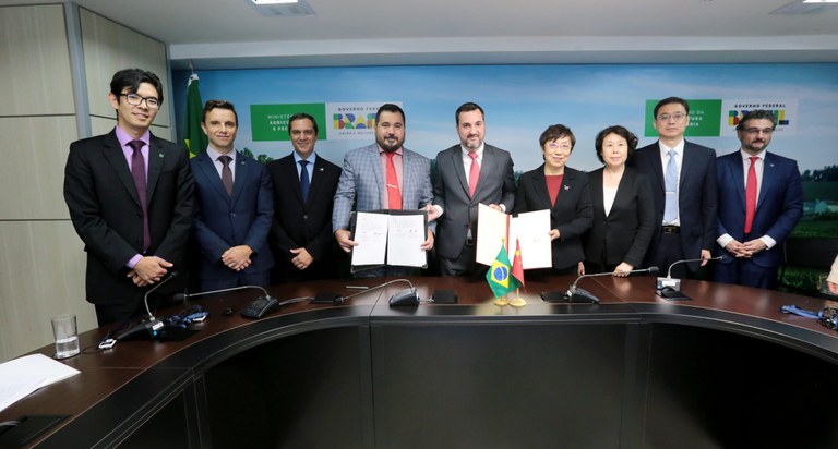 Novos Horizontes: Brasil e China Revolucionam Comércio de Pesca Extrativa e Prometem Riquezas ao Mercado!