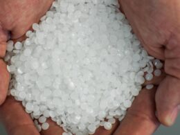 Plástico Brasil expõe ciclo completo do plástico, da resina ao uso cotidiano