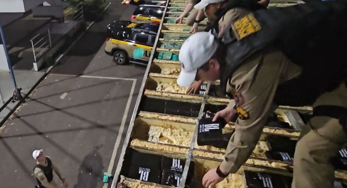Polícia apreende droga avaliada em R$ 100 milhões em caminhão frigorífico em MG
