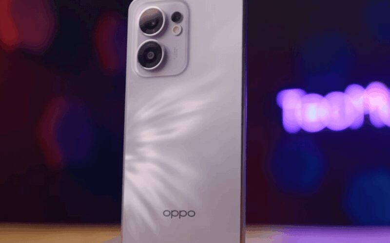Por que o Oppo Reno 13F é a espera que você não sabia que precisava: um celular que vale cada centavo!