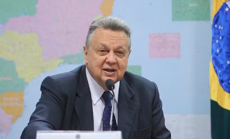 R$ 1 Bilhão em Pesquisa: A Nova Estratégia do Ex-Ministro que Pode Transformar o Agronegócio Brasileiro!