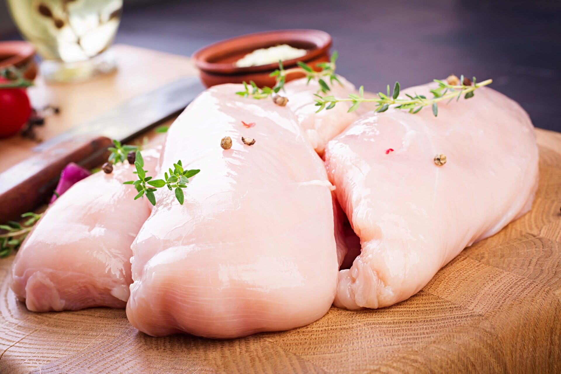 Reino Unido amplia as quotas para importação de carne de aves do Brasil