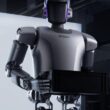 “Revolução à Vista: Como Robôs Humanoides Prometem Transformar a Fabricação dos iPhones da Apple”