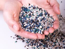 Revolução Automotiva: Como o Nylon 66 com Grafeno Pode Transformar seu Próximo Veículo!