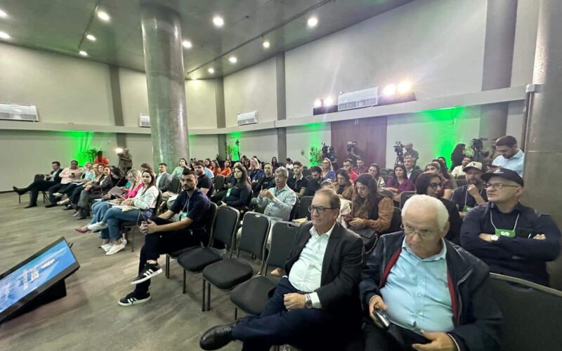 Revolução Cooperativa em Santa Catarina: Potência Econômica e Impacto Comunitário