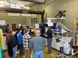 Revolução na Educação Técnica: Wittmann Transformando a Indústria com Nova Workcell em Alabama!