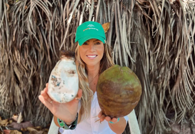 Plástico feito de resíduos de coco