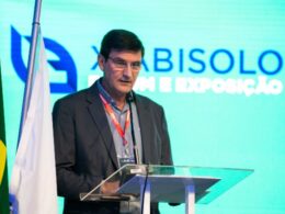 Revolução Verde: Fertilizantes Especiais Prometem Expansão Explosiva em 2025 – Prepare-se para o Futuro da Agricultura!