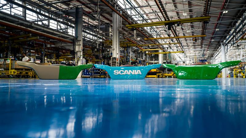 Scania Revoluciona a Indústria: Grades Frontais de Caminhões Agora Feitas com Plástico Reciclado!