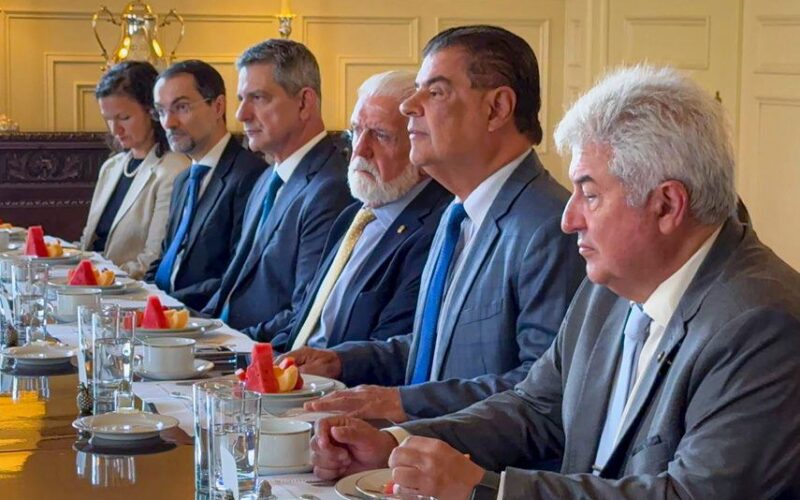 Senado Brasileiro em Washington: A Batalha dos Diálogos para Blindar o Comércio das Tarifas Americanas!
