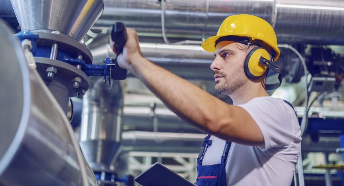 Setor Industrial em Crise: O Que o Pessimismo da CNI Revela Sobre o Futuro da Economia em Fevereiro?