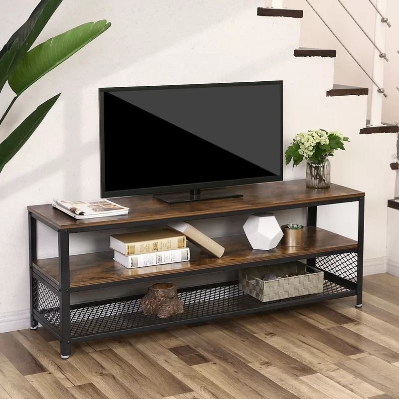 Suporte de TV Williston Forge Grenier para TVs de até 65″ preto/marromMadeira/Metal em marrom rústico | Wayfair